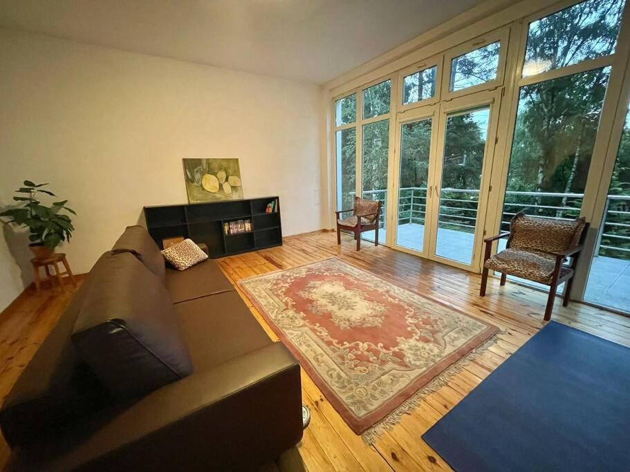 Beautiful Villa With Garden In Milanowek Exteriér fotografie