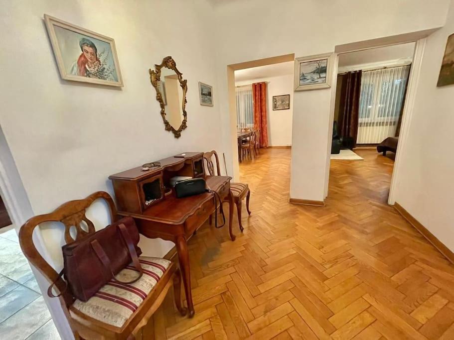 Beautiful Villa With Garden In Milanowek Exteriér fotografie