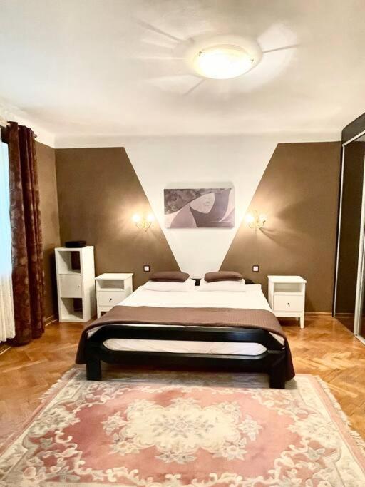 Beautiful Villa With Garden In Milanowek Exteriér fotografie