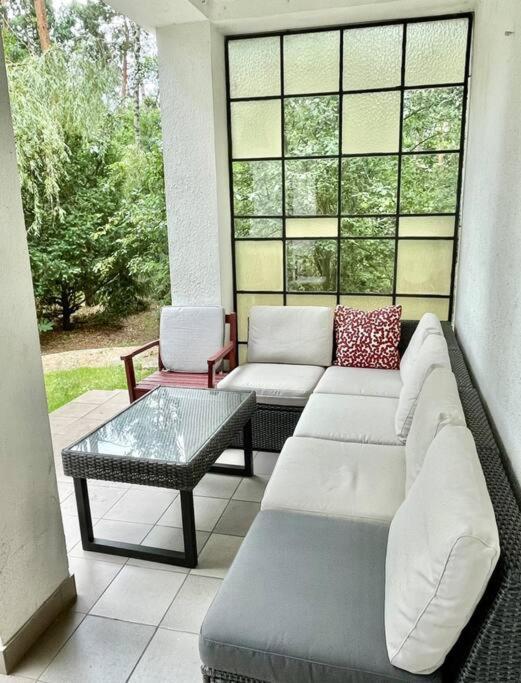 Beautiful Villa With Garden In Milanowek Exteriér fotografie